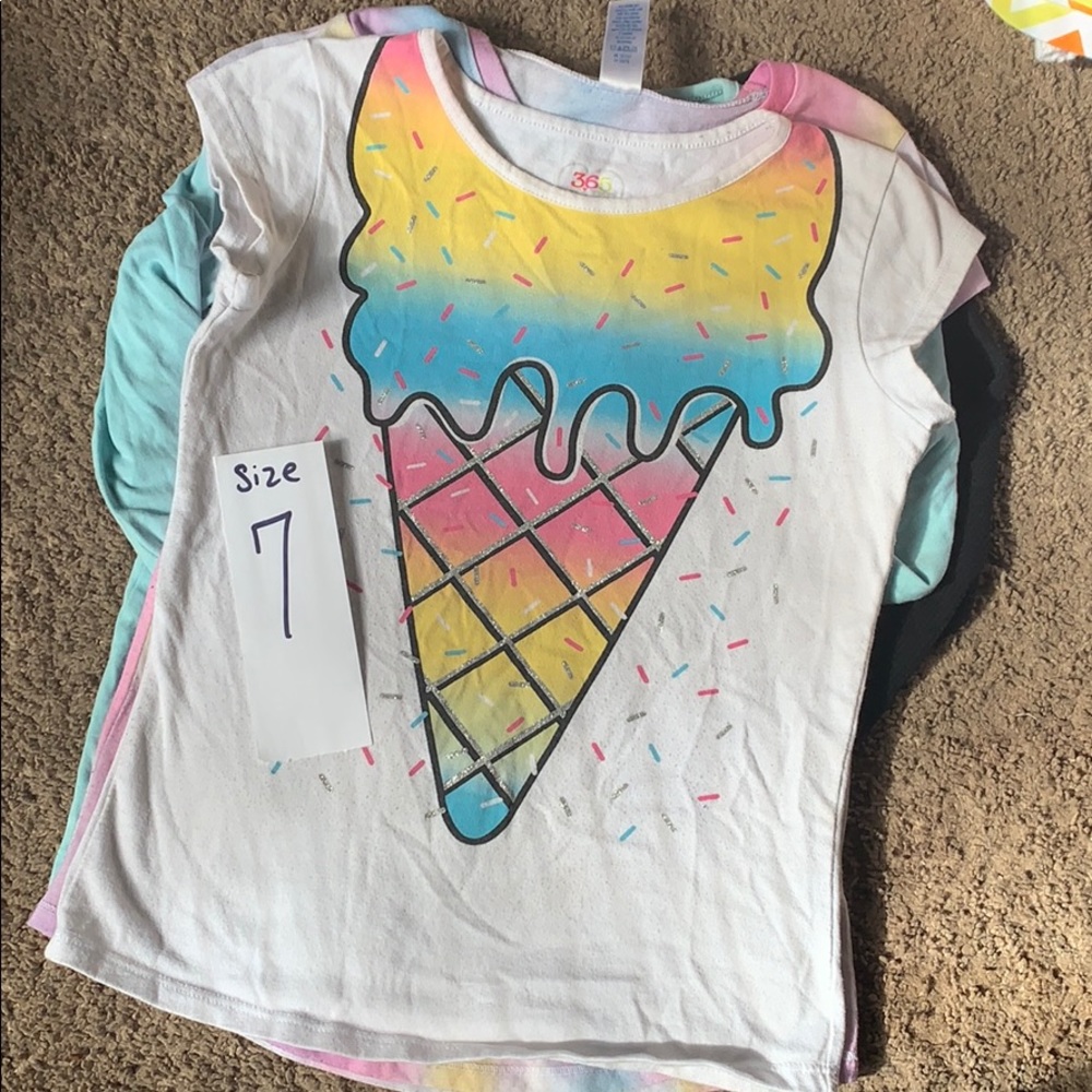 Girls’ size 7 tops